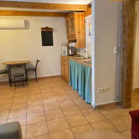 Apartment Nyitva Balatonfured